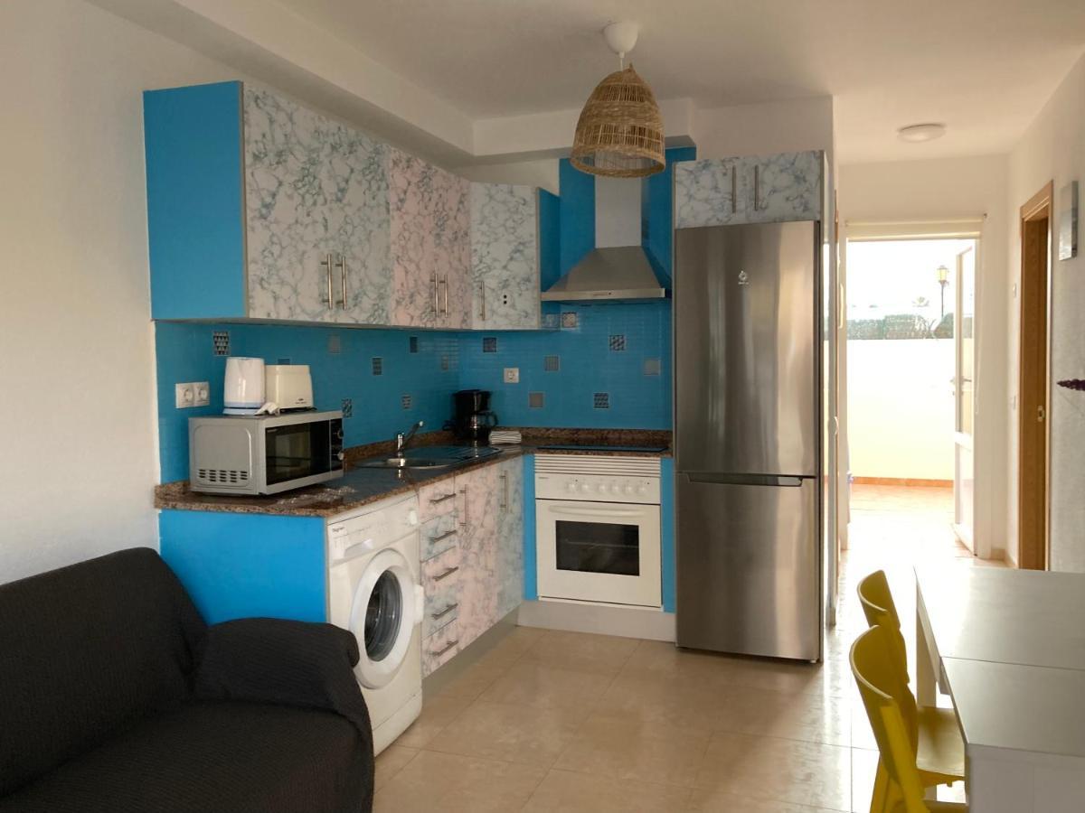 2 Bedroom Pool Apartment Close To Beach Rocky Point Corralejo Extérieur photo