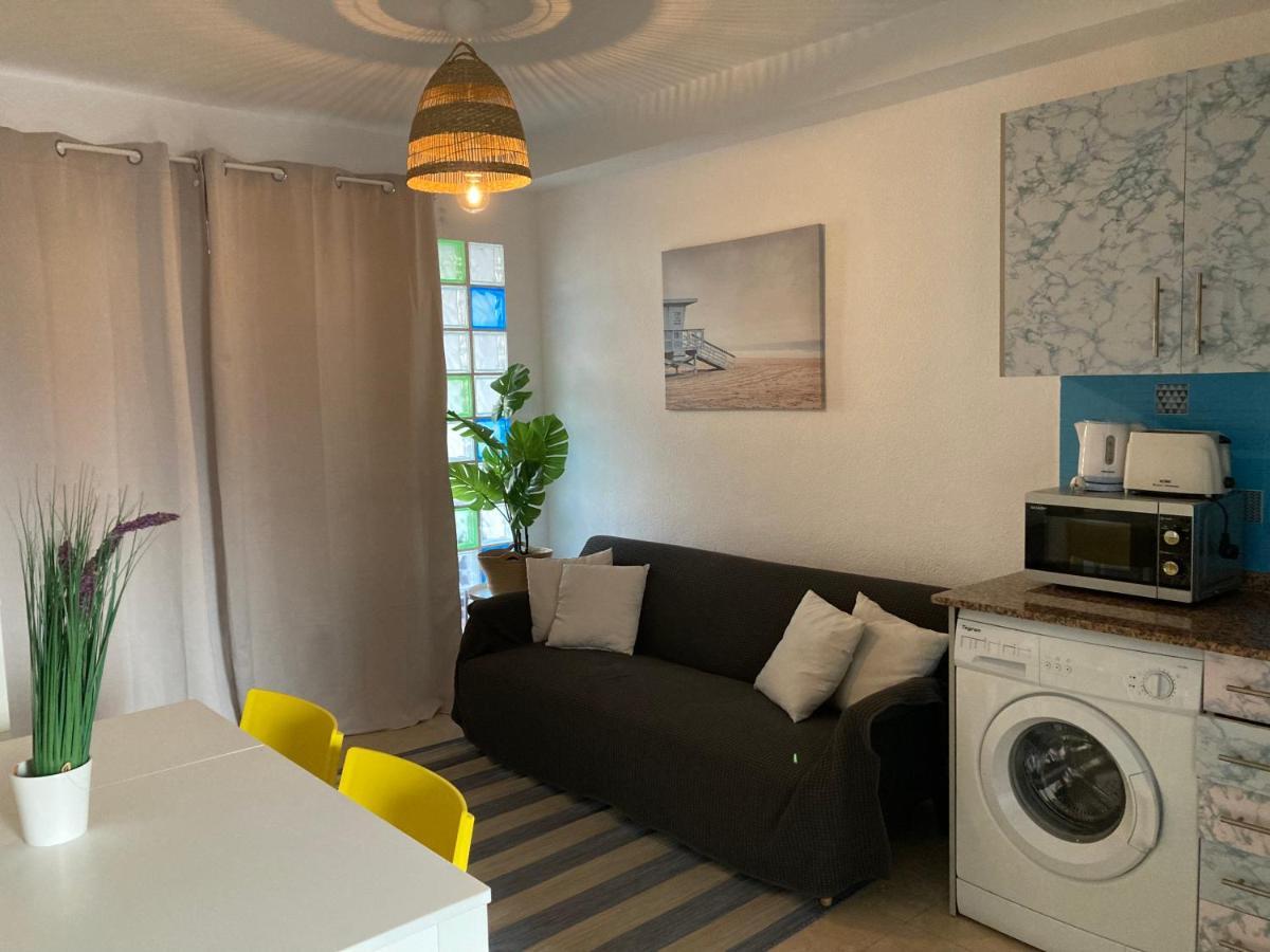 2 Bedroom Pool Apartment Close To Beach Rocky Point Corralejo Extérieur photo
