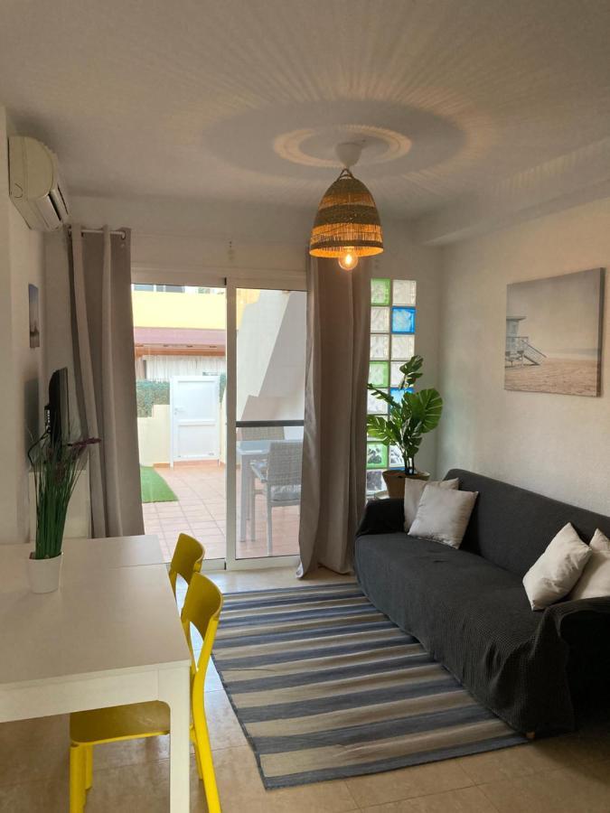2 Bedroom Pool Apartment Close To Beach Rocky Point Corralejo Extérieur photo