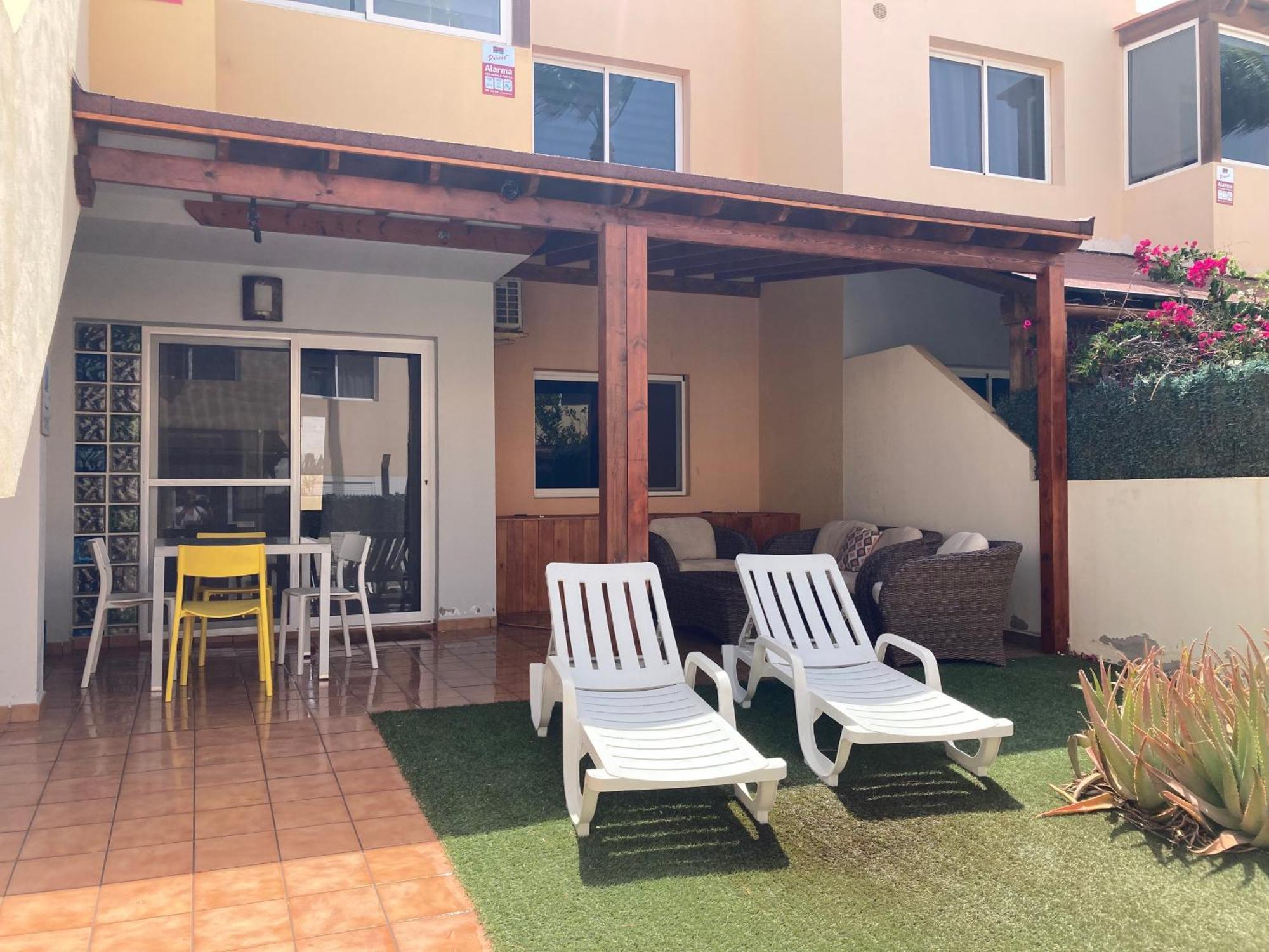 2 Bedroom Pool Apartment Close To Beach Rocky Point Corralejo Extérieur photo