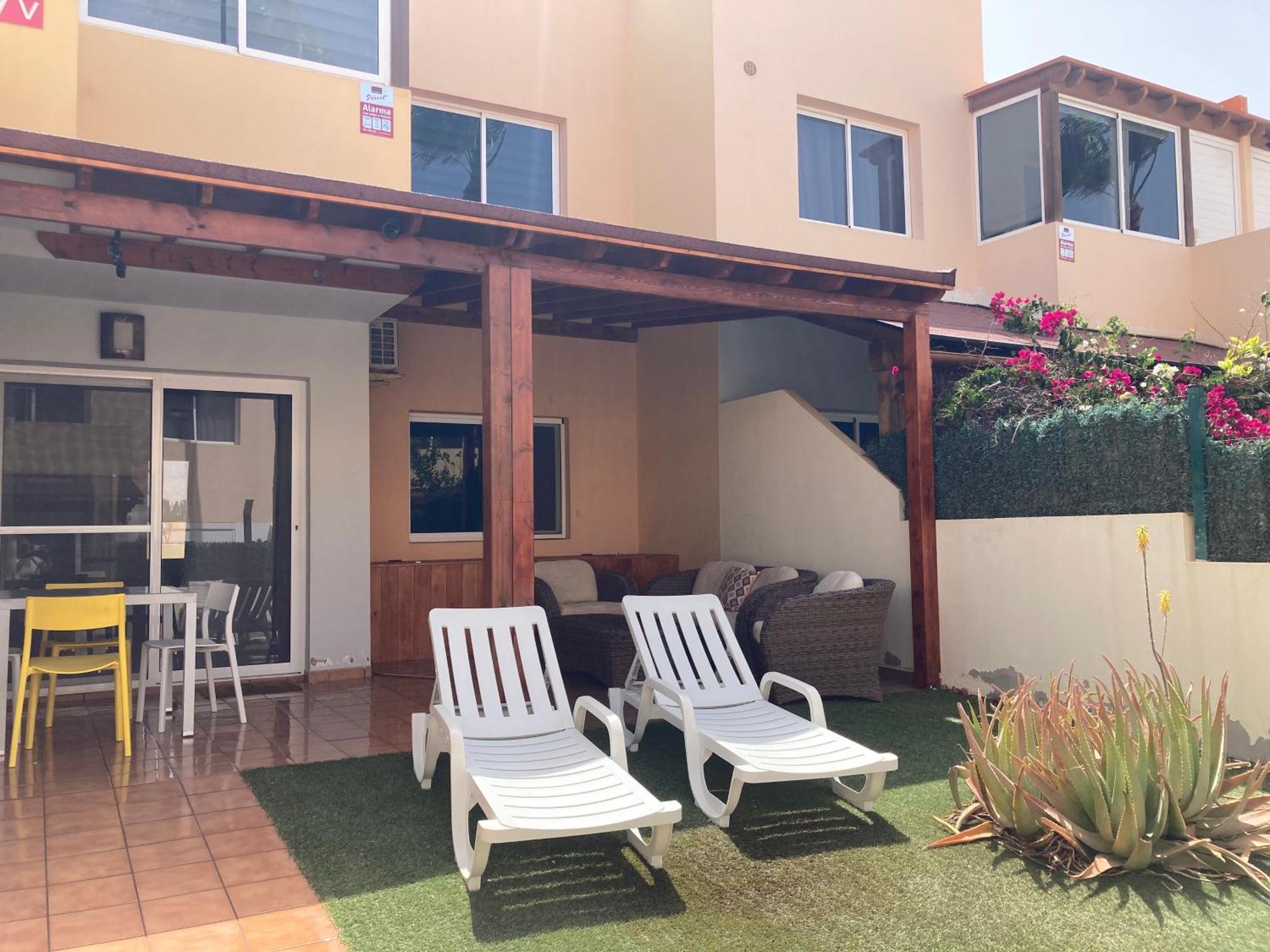 2 Bedroom Pool Apartment Close To Beach Rocky Point Corralejo Extérieur photo